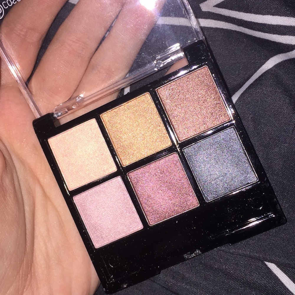 BH Cosmetics 6 Color Eyeshadow Palette